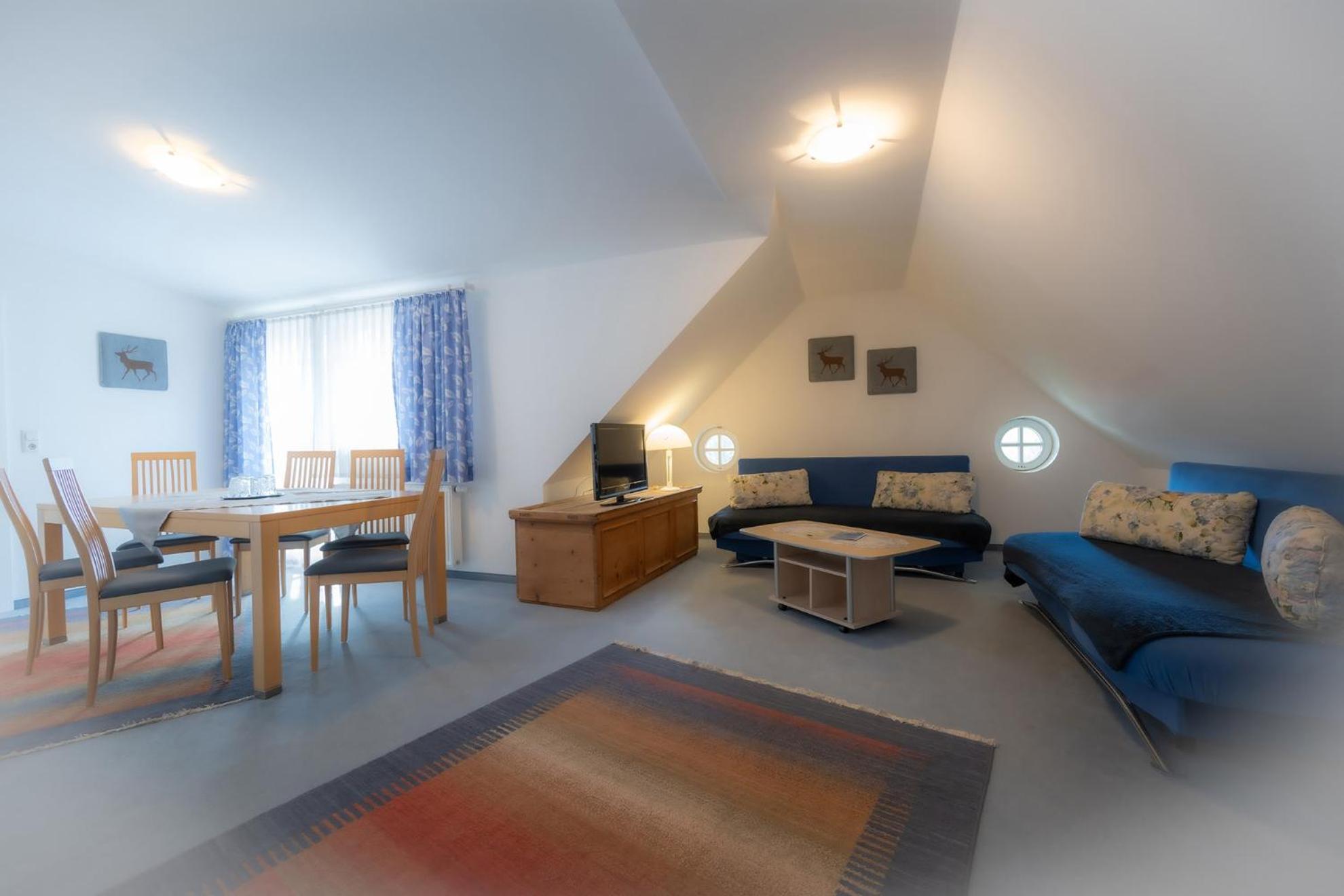 Garni Hubertus 3*